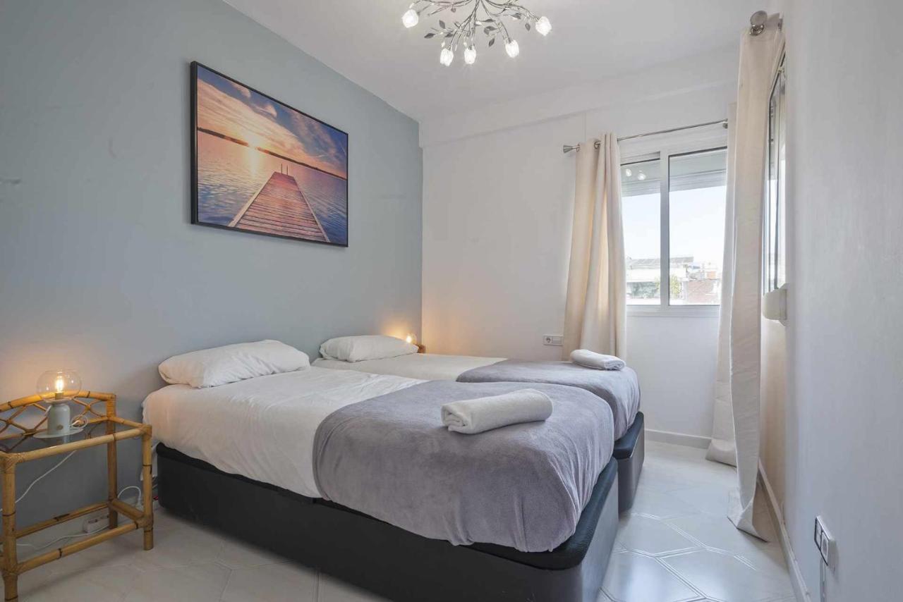 Apartment Marti Barcelona Bagian luar foto